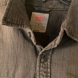 Levi’s button up stone washed black shirt. Mens. Size m